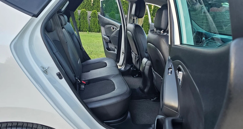 Hyundai ix35 cena 45800 przebieg: 168000, rok produkcji 2013 z Przasnysz małe 631
